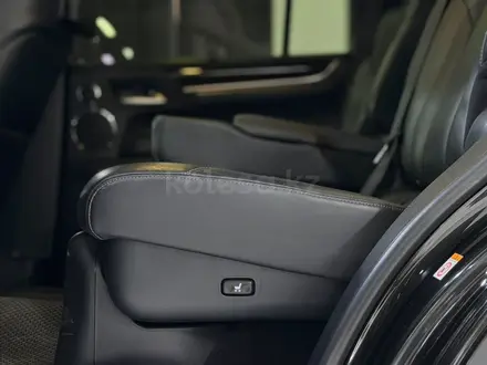 Lexus LX 570 VIP Black Edition 2018 года за 43 000 000 тг. в Шымкент – фото 13