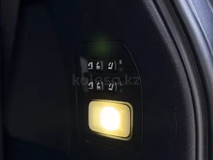 Lexus LX 570 VIP Black Edition 2018 года за 43 000 000 тг. в Шымкент – фото 15