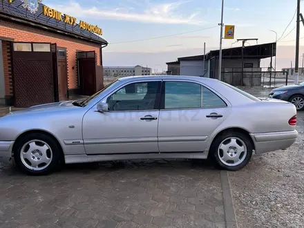 Mercedes-Benz E 280 1996 года за 3 500 000 тг. в Кызылорда – фото 4