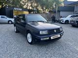 Volkswagen Vento 1993 года за 550 000 тг. в Алматы