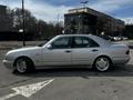 Mercedes-Benz E 280 1999 года за 3 900 000 тг. в Шымкент – фото 3