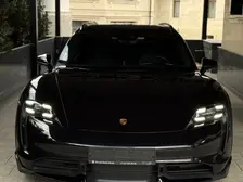 Porsche Taycan, 2022