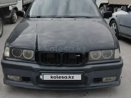 BMW 323 1992 года за 1 600 000 тг. в Актобе