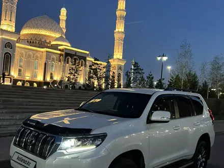 Toyota Land Cruiser Prado 2018 года за 28 900 000 тг. в Астана – фото 15