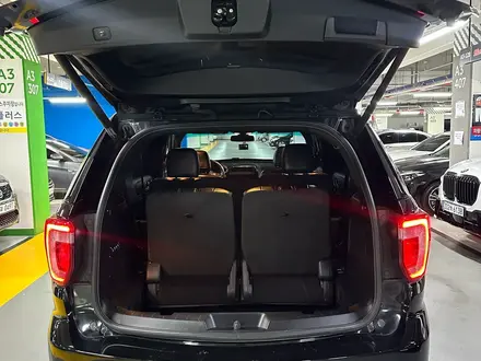 Ford Explorer 2016 года за 13 000 000 тг. в Алматы – фото 20