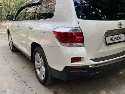 Toyota Highlander 2011 года за 13 000 000 тг. в Алматы – фото 4