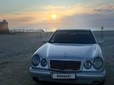 Mercedes-Benz E 320 1997 года за 3 000 000 тг. в Жанаозен – фото 3