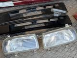 Передние фары VOLKSWAGEN VENTO за 2 777 тг. в Актобе