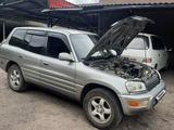 Toyota RAV4 2000 годаүшін3 200 000 тг. в Жезказган – фото 4