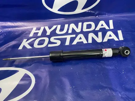 Амортизатор задний Hyundai Santa Fe за 83 300 тг. в Костанай