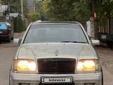 Mercedes-Benz E 260 1995 годаүшін970 000 тг. в Алматы – фото 2