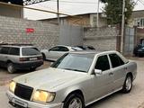 Mercedes-Benz E 260 1995 годаүшін970 000 тг. в Алматы – фото 4