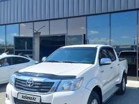 Toyota Hilux 2013 года за 10 200 000 тг. в Уральск