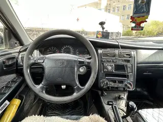 Toyota Carina E