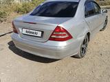 Mercedes-Benz C 200 2001 годаүшін2 700 000 тг. в Жезказган – фото 4