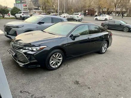 Toyota Camry 2021 года за 14 500 000 тг. в Алматы – фото 11