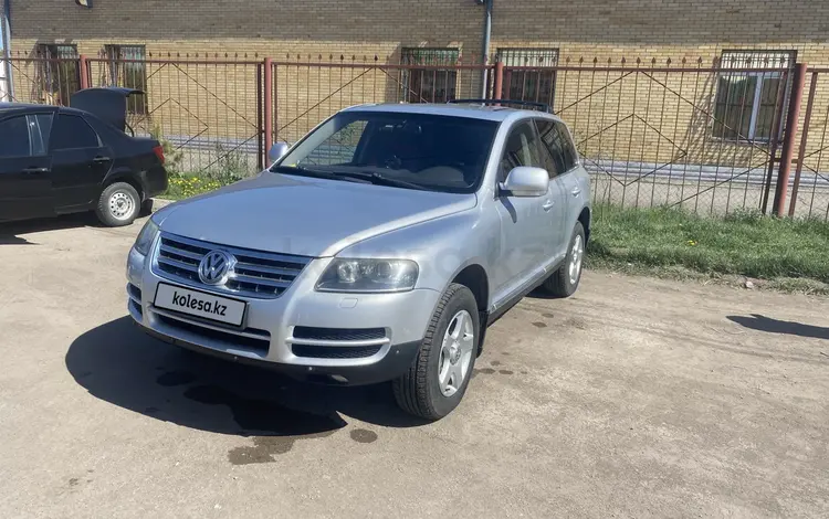 Volkswagen Touareg 2006 года за 5 400 000 тг. в Караганда