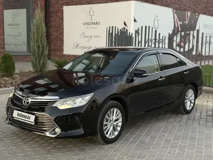Toyota Camry 2015 года за 10 700 000 тг. в Шымкент – фото 3