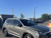 Hyundai Santa Fe 2020 годаүшін13 500 000 тг. в Алматы