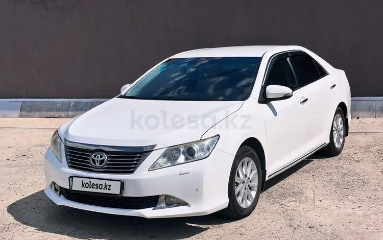 Toyota Camry 2013 года за 8 300 000 тг. в Атырау