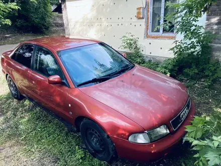 Audi A4 1997 года за 850 000 тг. в Алматы – фото 6