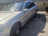 Mercedes-Benz E 320 2002 годаүшін4 300 000 тг. в Алматы – фото 2