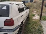 Volkswagen Golf 1995 года за 1 800 000 тг. в Алматы – фото 2