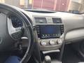 Toyota Camry 2010 года за 6 050 000 тг. в Усть-Каменогорск – фото 2