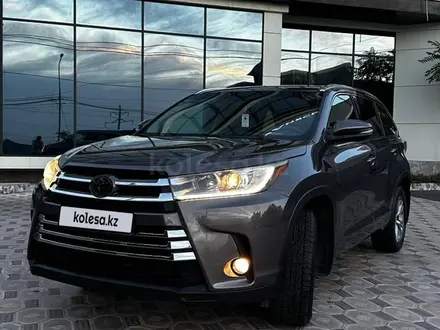 Toyota Highlander 2013 года за 14 000 000 тг. в Шымкент – фото 6