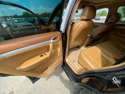 Porsche Cayenne 2005 года за 3 373 650 тг. в Алматы – фото 11