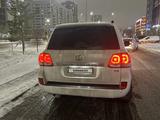 Toyota Land Cruiser 2010 годаfor17 800 000 тг. в Астана – фото 3