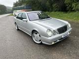 Mercedes-Benz E 430 2001 годаүшін5 500 000 тг. в Алматы