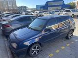 Volkswagen Golf 1992 года за 1 000 000 тг. в Астана – фото 2