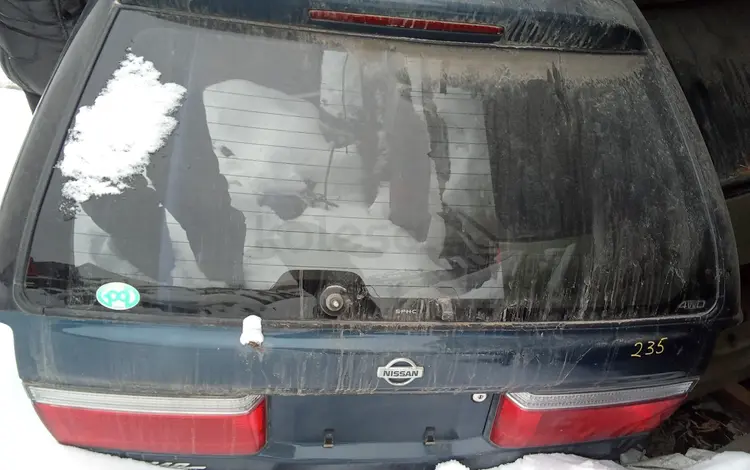 Дверь багажника Nissan R'nessa N30үшін130 000 тг. в Усть-Каменогорск
