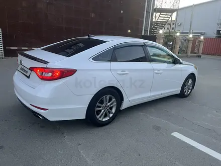 Hyundai Sonata 2015 года за 7 500 000 тг. в Атырау – фото 4