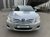 Toyota Camry 2011 года за 7 250 000 тг. в Астана – фото 3