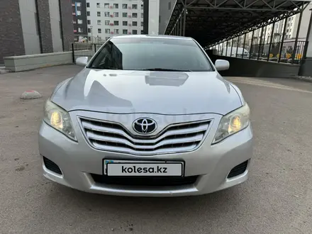 Toyota Camry 2011 года за 7 250 000 тг. в Астана – фото 3