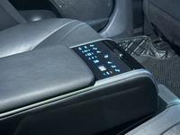 Toyota Camry 2019 года за 13 900 000 тг. в Астана