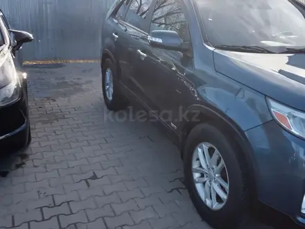 Kia Sorento 2013 года за 7 000 000 тг. в Уральск – фото 4