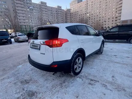 Toyota RAV4 2015 года за 9 800 000 тг. в Астана – фото 6