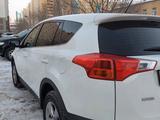 Toyota RAV4 2015 годаүшін9 450 000 тг. в Астана – фото 5