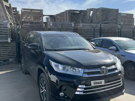 Toyota Highlander 2017 года за 18 800 000 тг. в Астана – фото 3