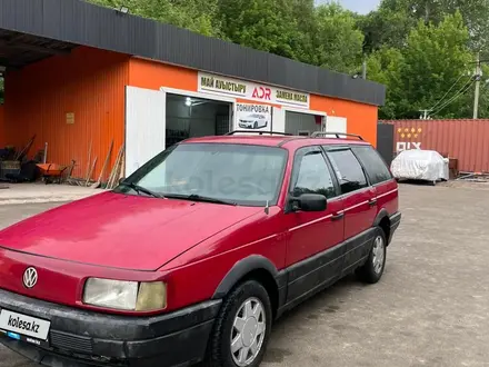 Volkswagen Passat 1989 года за 900 000 тг. в Алматы