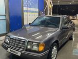 Mercedes-Benz E 230 1993 года за 1 700 000 тг. в Алматы – фото 2