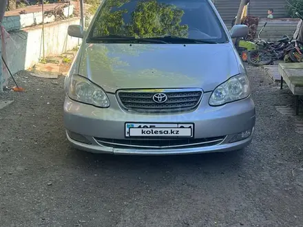Toyota Corolla 2004 года за 3 200 000 тг. в Астана – фото 2