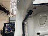 Крышка багажника KIA RIO 3 за 120 000 тг. в Шымкент – фото 3