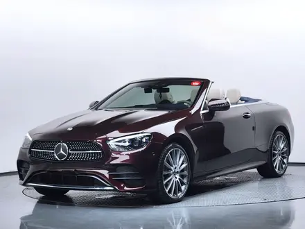 Mercedes-Benz E 450 Premium 2023 года за 34 800 000 тг. в Алматы