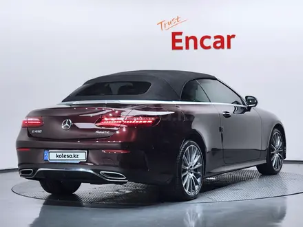 Mercedes-Benz E 450 Premium 2023 года за 34 800 000 тг. в Алматы – фото 2