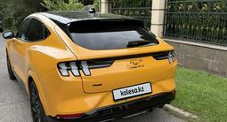Ford Mustang Mach-E 2023 года за 24 700 000 тг. в Алматы – фото 5
