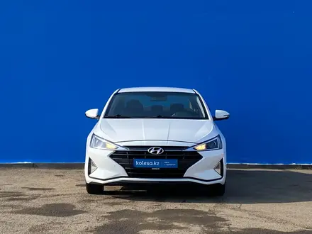 Hyundai Elantra 2019 года за 8 710 000 тг. в Алматы – фото 2